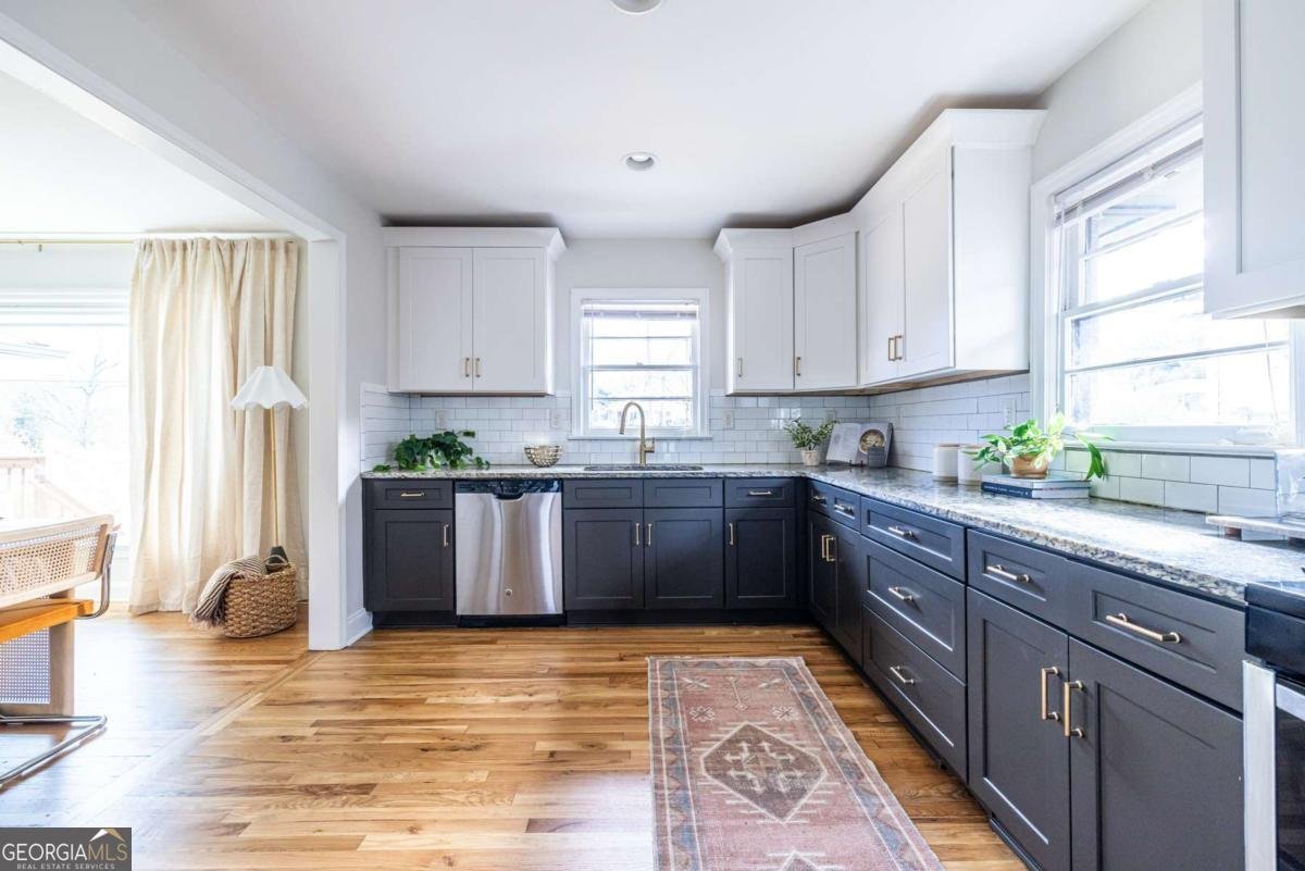 2061 Cloverdale Drive Atlanta - Photo 11