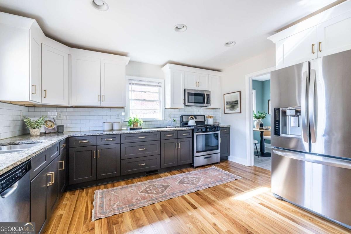 2061 Cloverdale Drive Atlanta - Photo 12