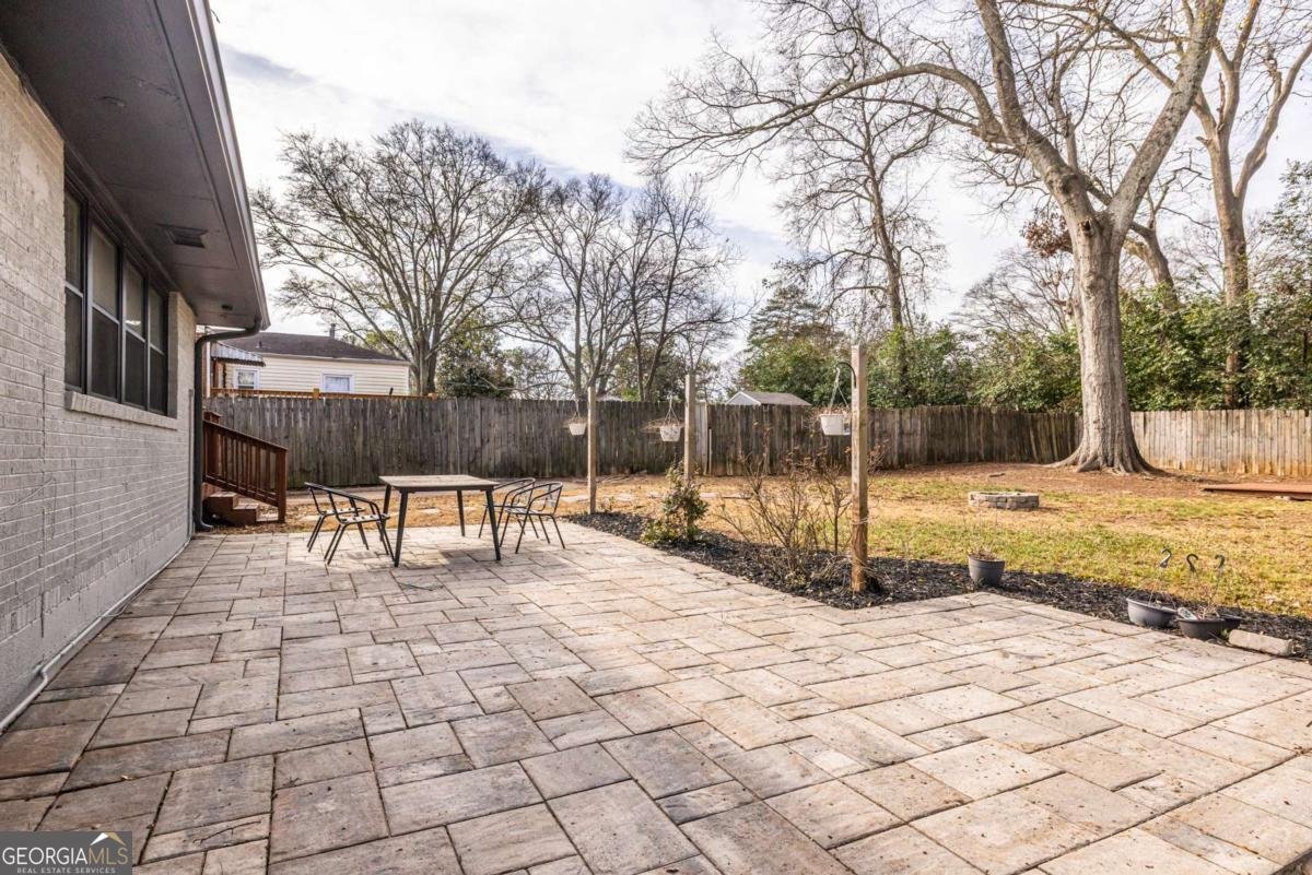 2061 Cloverdale Drive Atlanta - Photo 28