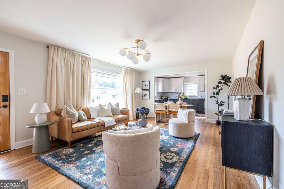 2061 Cloverdale Drive Atlanta - Photo 6