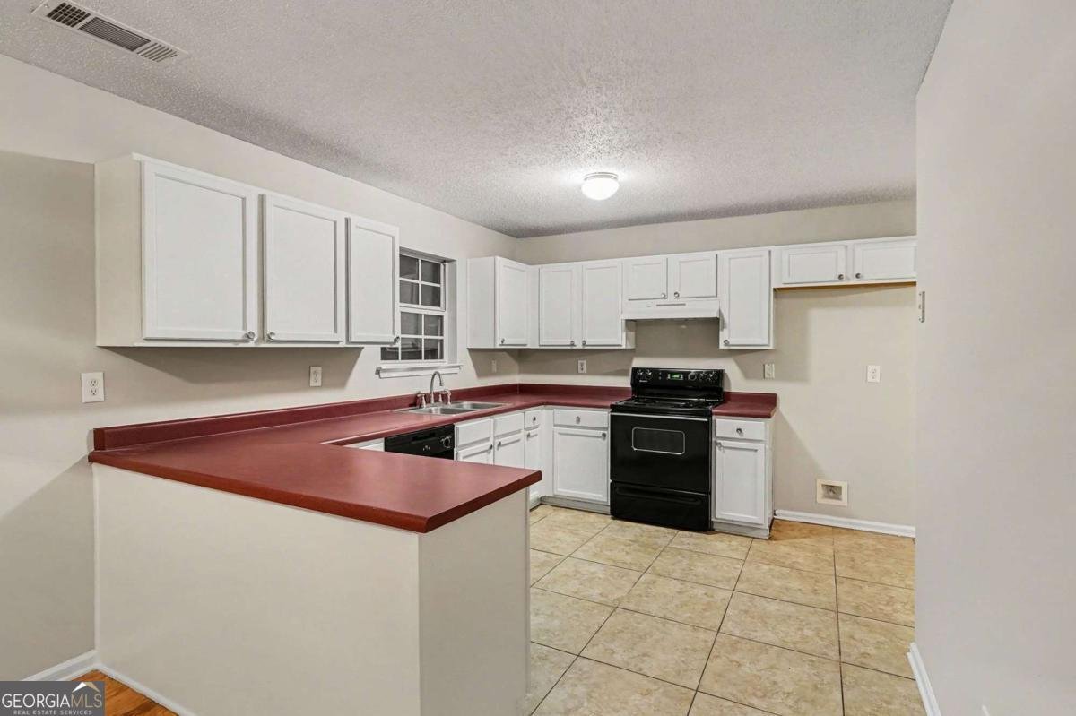 1067 Misty Meadows Point Hampton - Photo 9