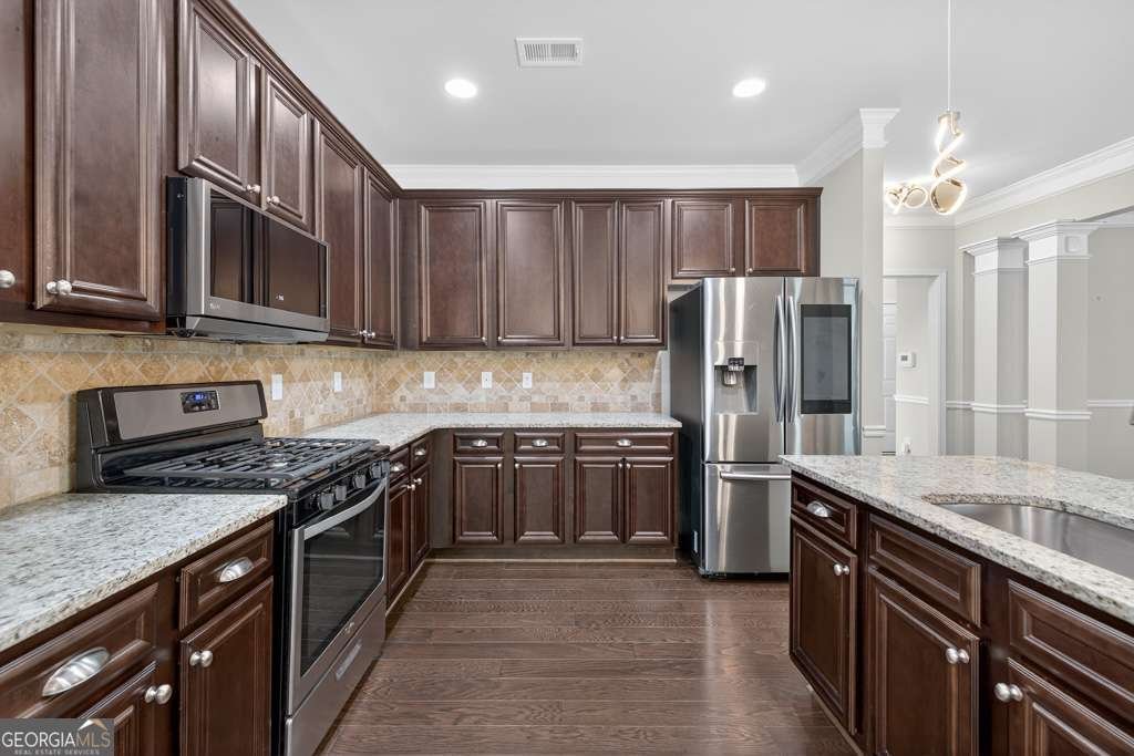 484 CRESTMONT Lane Canton - Photo 13