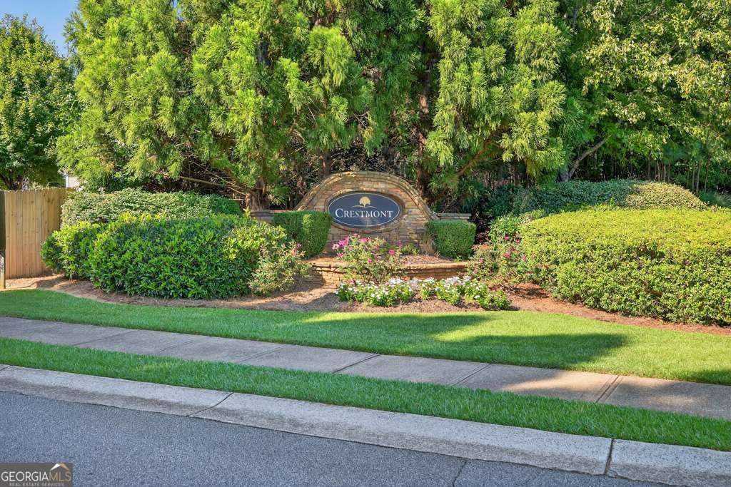 484 CRESTMONT Lane Canton - Photo 53