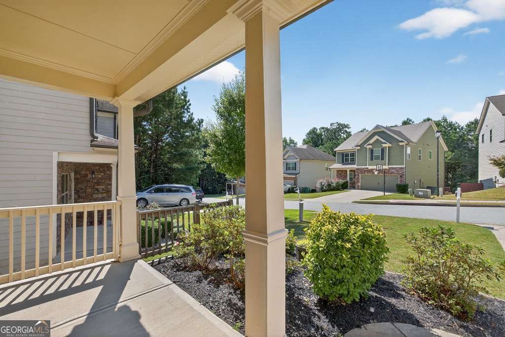 484 CRESTMONT Lane Canton - Photo 7