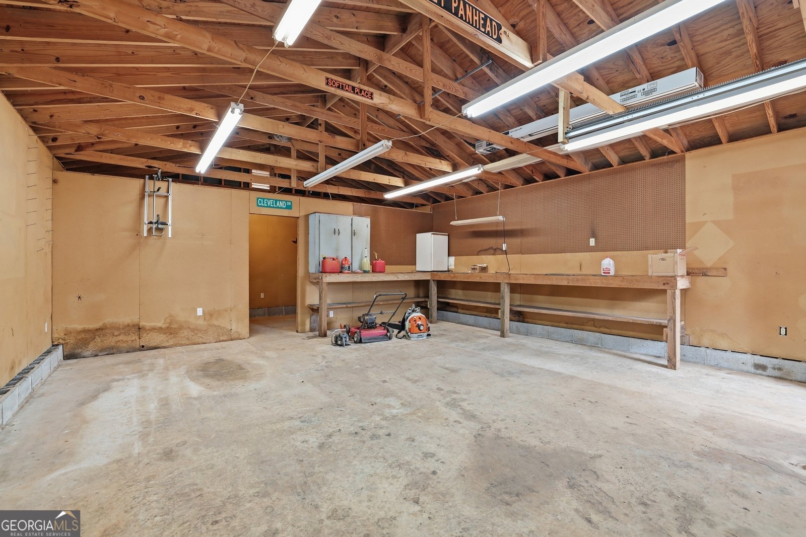 150 Hardwood Drive Cleveland - Photo 31