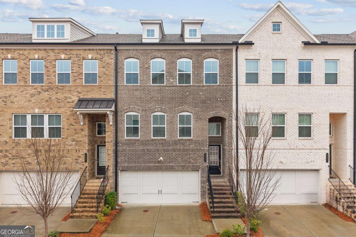 2247 Pink Hawthorn Dr Buford - Photo 1