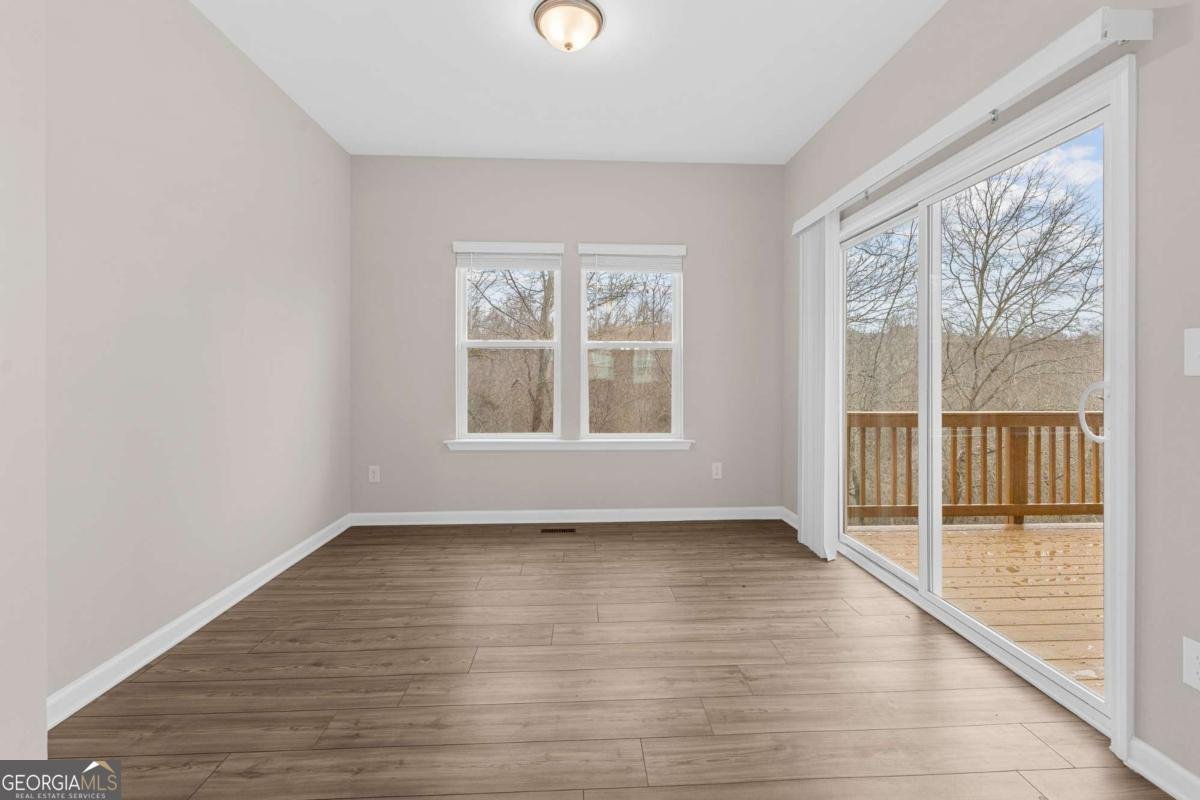 2247 Pink Hawthorn Dr Buford - Photo 17