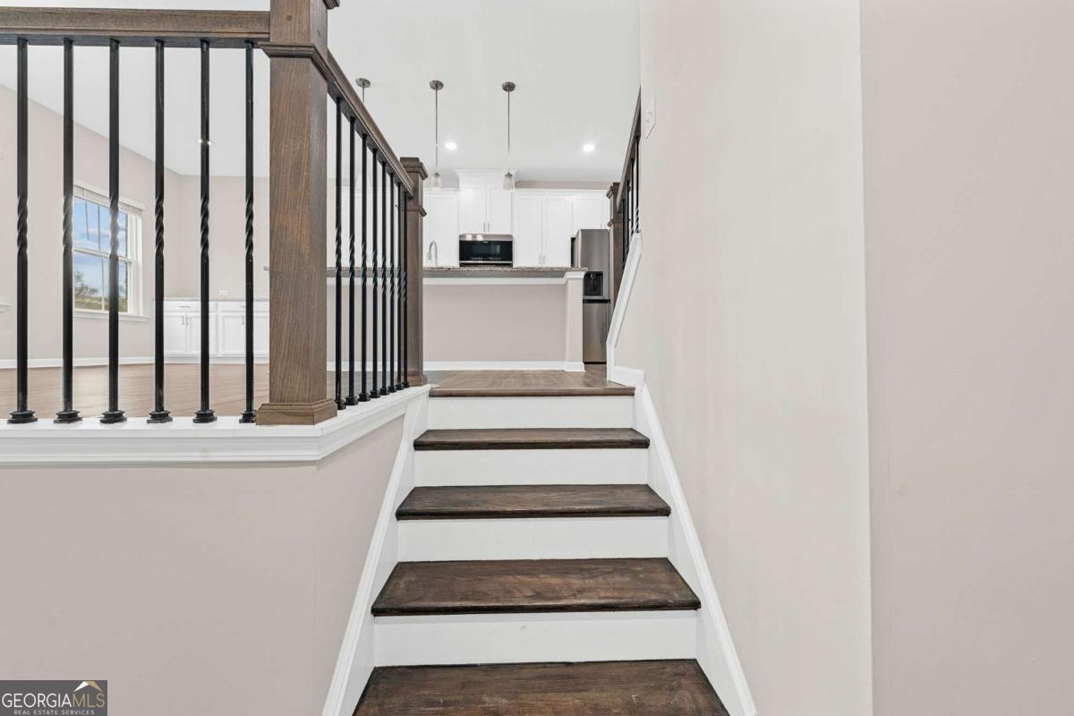 2247 Pink Hawthorn Dr Buford - Photo 6