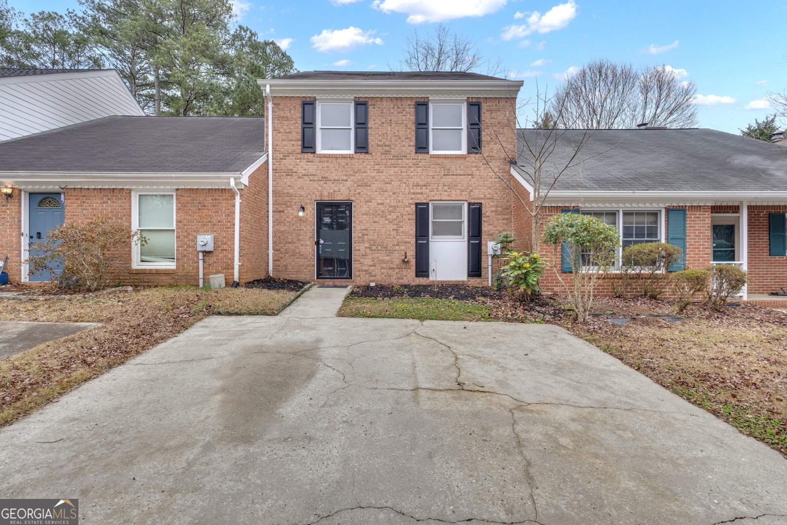 415 Williamsburg Way Fayetteville - Photo 1