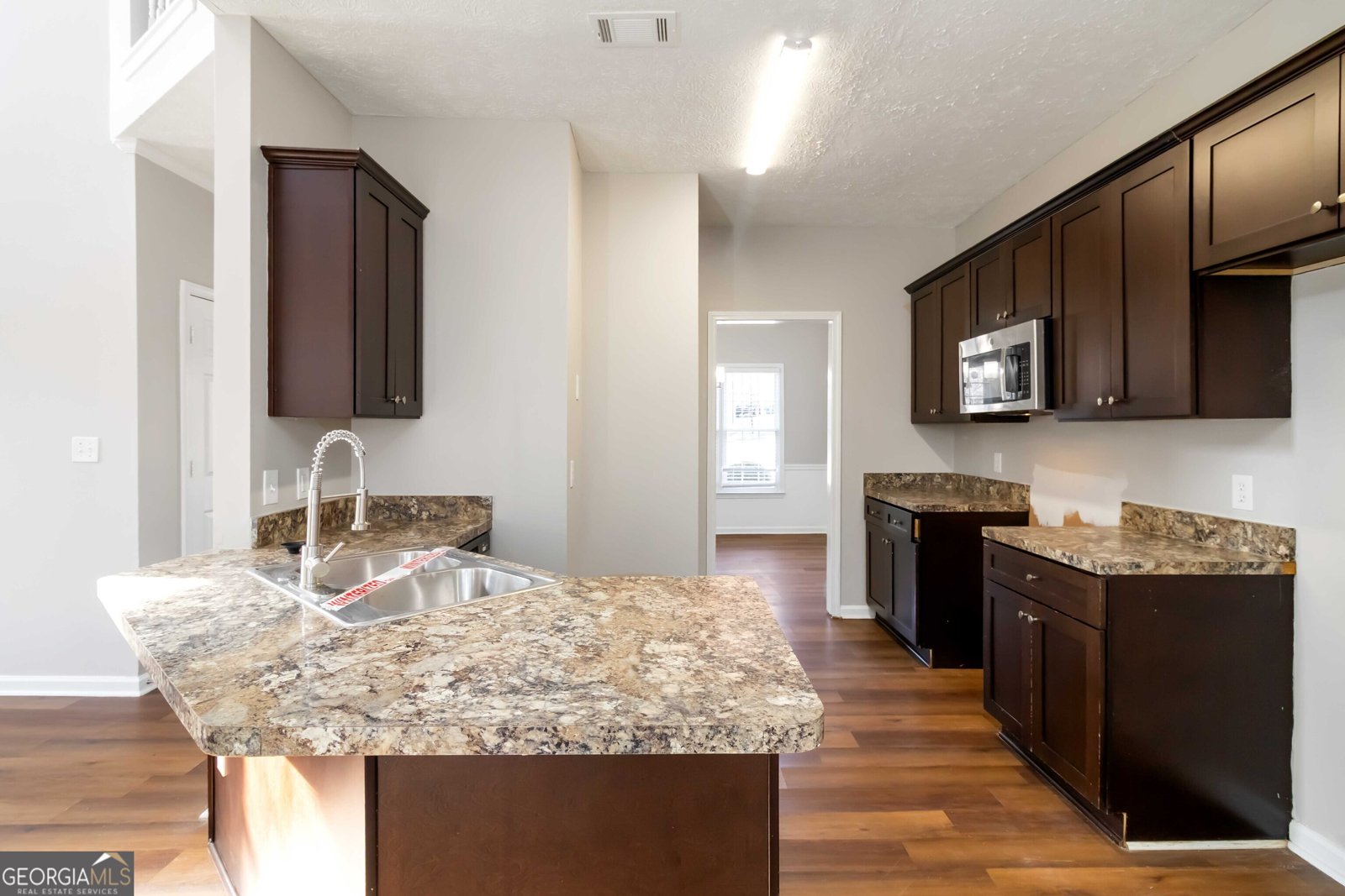 610 Dana Pointe Court Lawrenceville - Photo 12