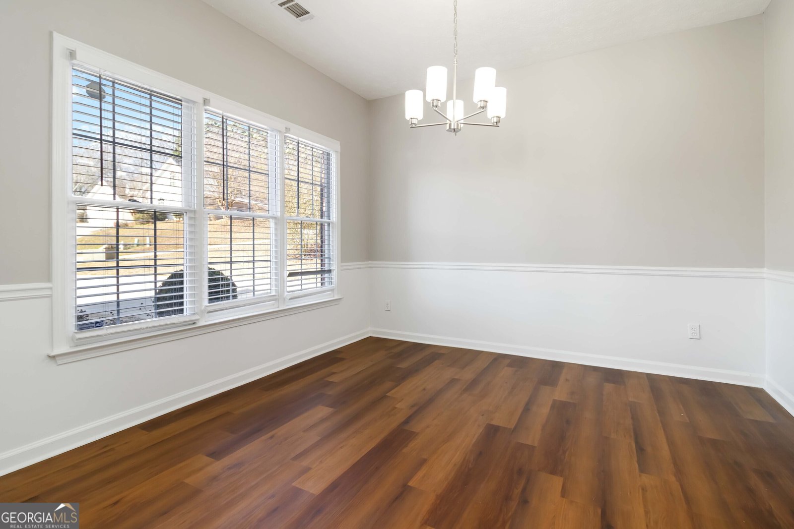 610 Dana Pointe Court Lawrenceville - Photo 7