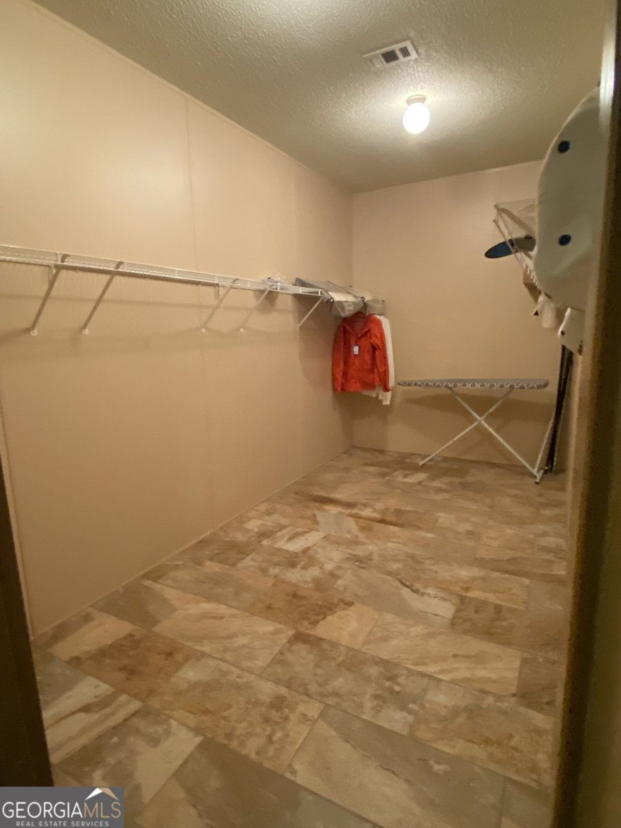 1008 Lakeshore Drive Abbeville - Photo 16