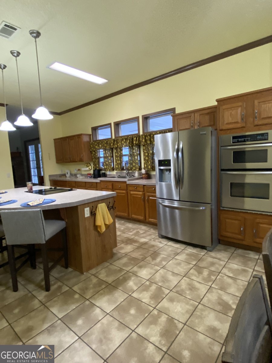 1008 Lakeshore Drive Abbeville - Photo 8