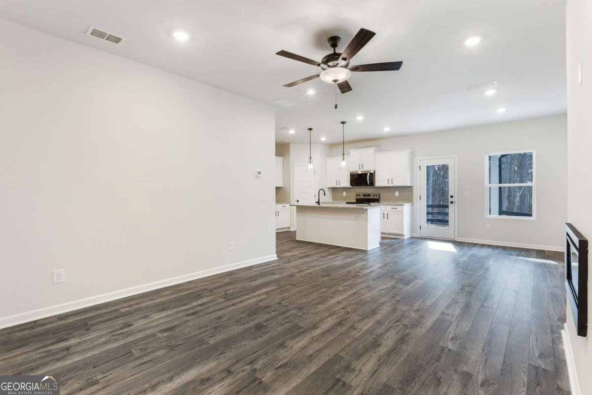 321 Yukon Drive Conyers - Photo 8