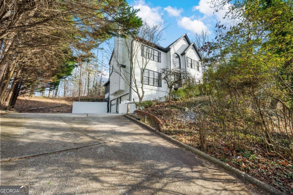 2250 Chickering Court Cumming - Photo 1