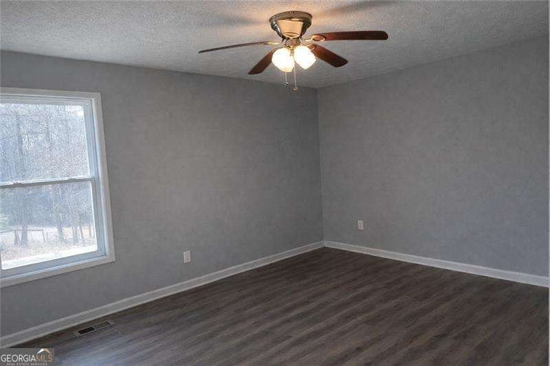 5825 Stonehaven Drive Kennesaw - Photo 12