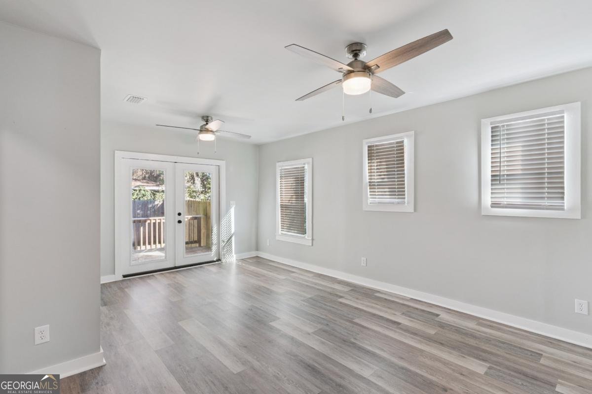 1512 Albany Street Brunswick - Photo 14