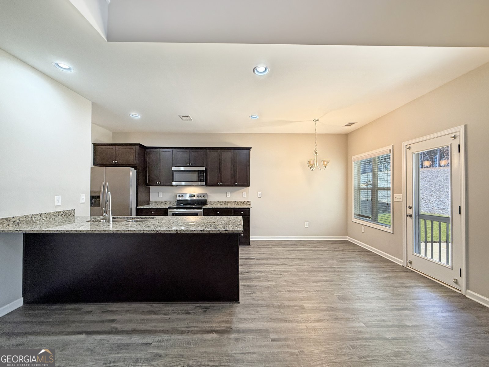 6369 Woodland Station Drive Lula - Photo 12