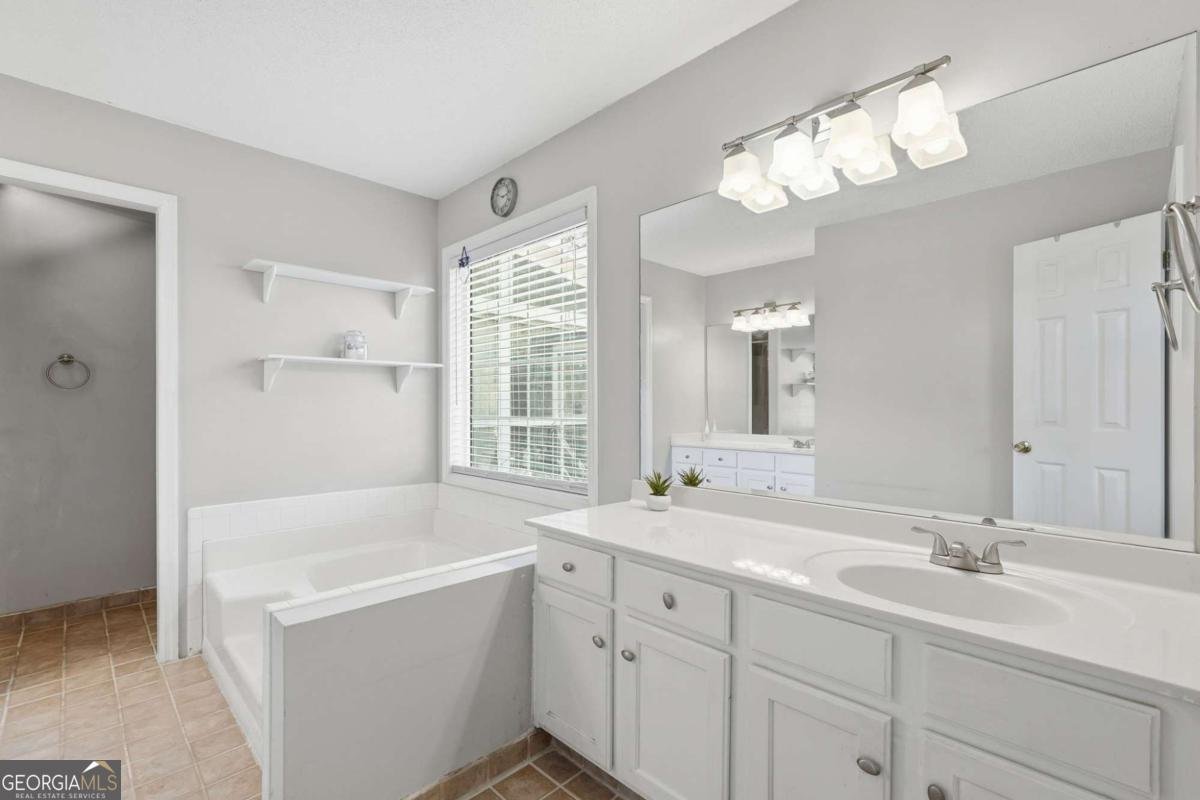 2240 Mcbrayer Court Cumming - Photo 18