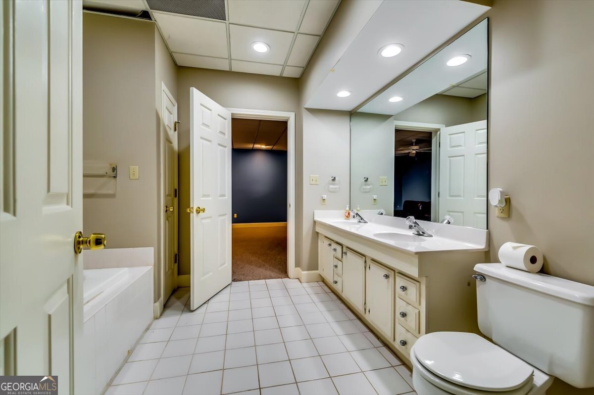 7635 Blandford Place Sandy Springs - Photo 54