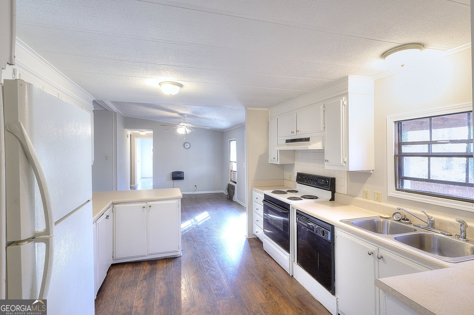 1210 Lee Peters Road Loganville - Photo 9