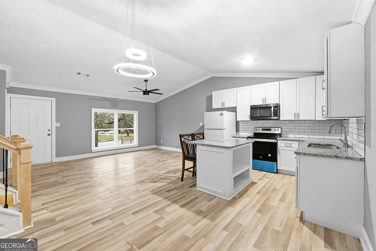 677 Tarkington Road Stone Mountain - Photo 11