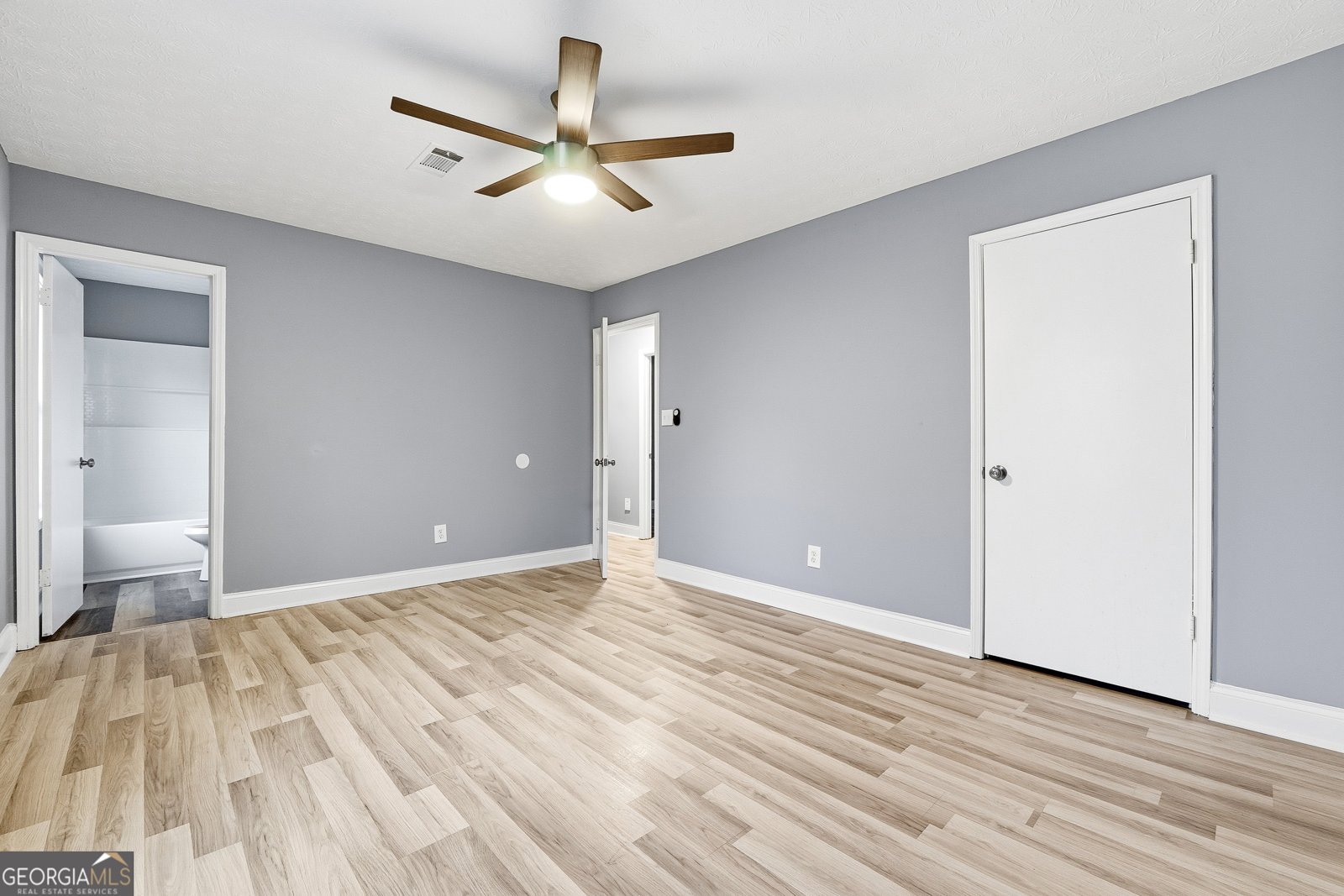 677 Tarkington Road Stone Mountain - Photo 18