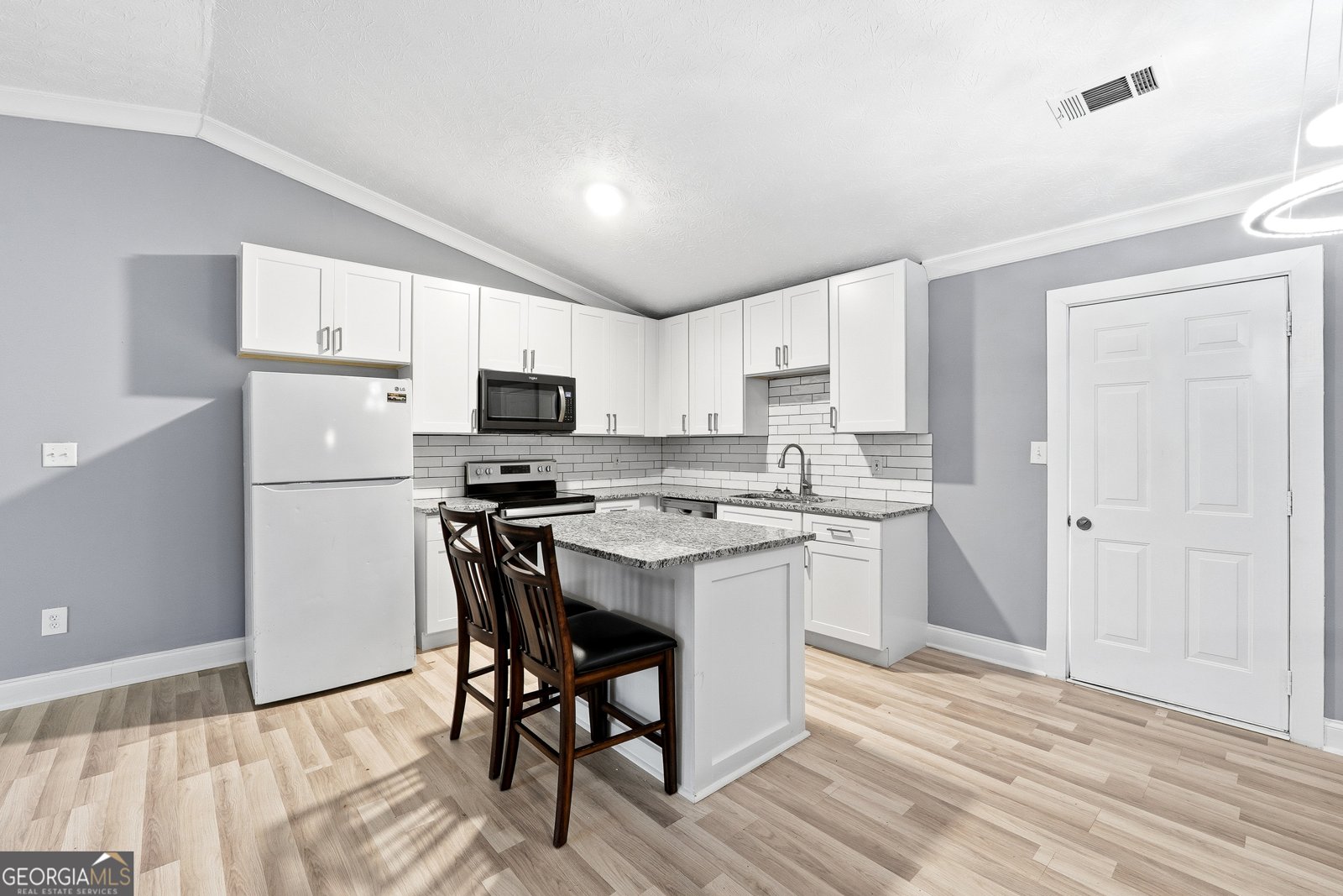 677 Tarkington Road Stone Mountain - Photo 9