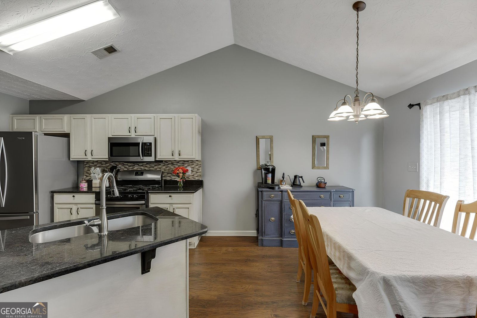 5411 Amber Cove Way Flowery Branch - Photo 7