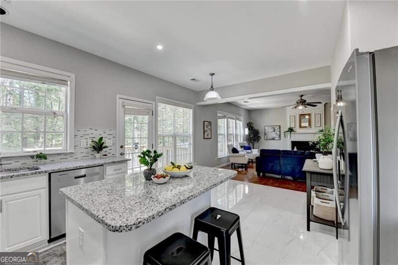 623 Friars Head Court Suwanee - Photo 16