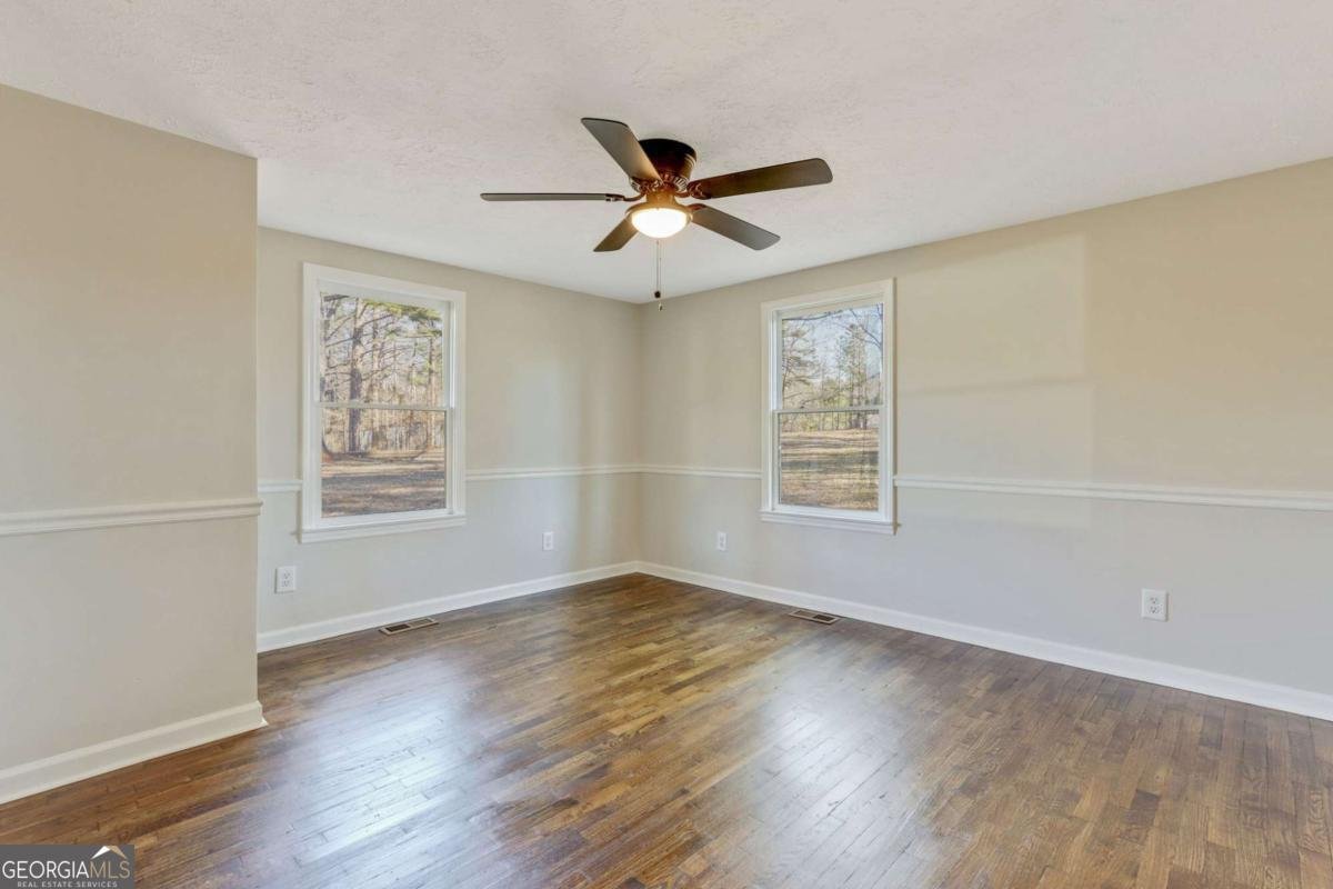 1446 Seals Road Dallas - Photo 10