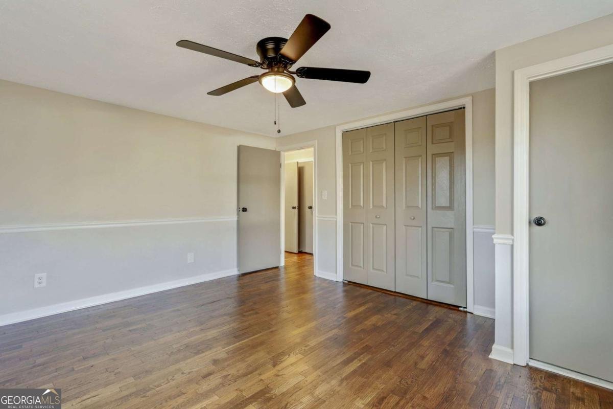 1446 Seals Road Dallas - Photo 9