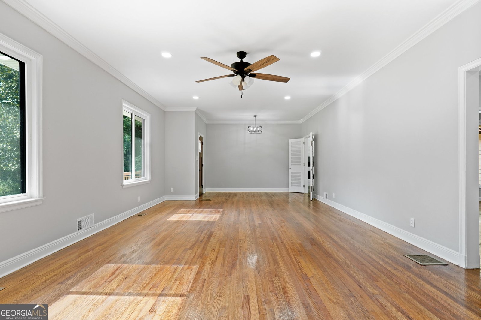 1099 Pine Valley Road Griffin - Photo 8