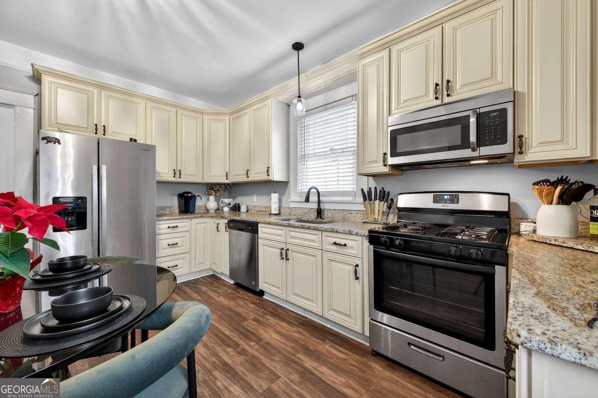 8702 Campbellton Street Douglasville - Photo 8