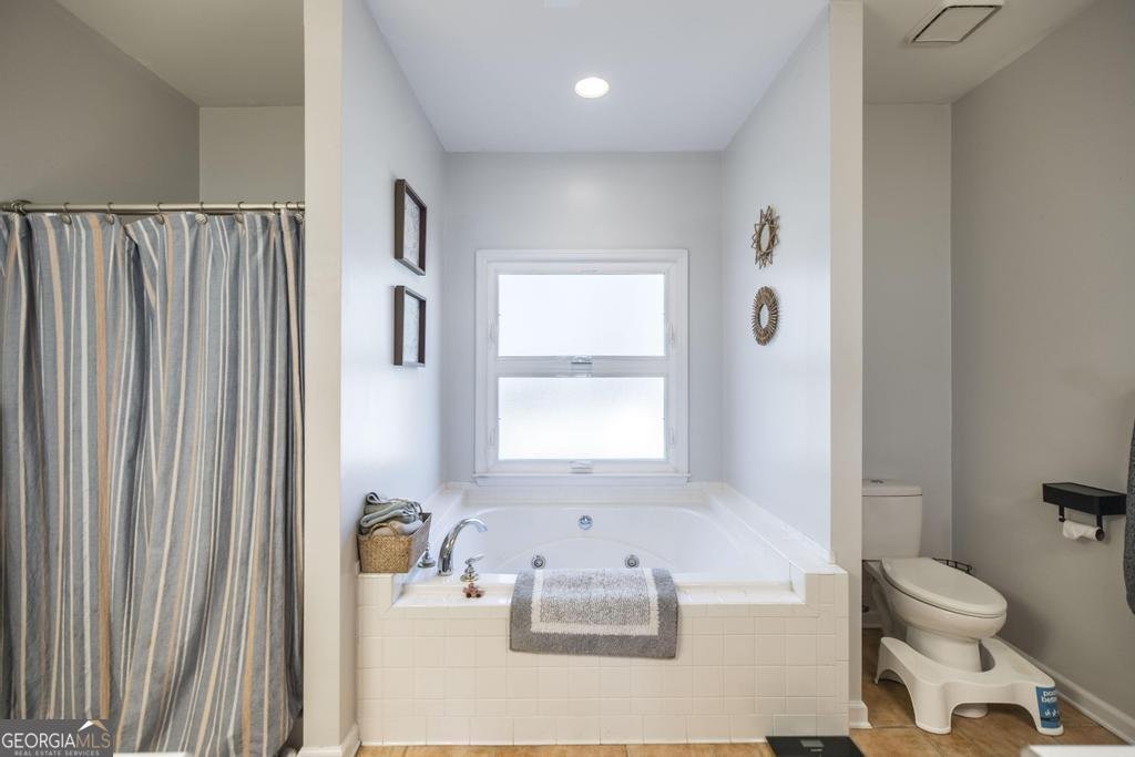 128 Springwood Court Macon - Photo 11