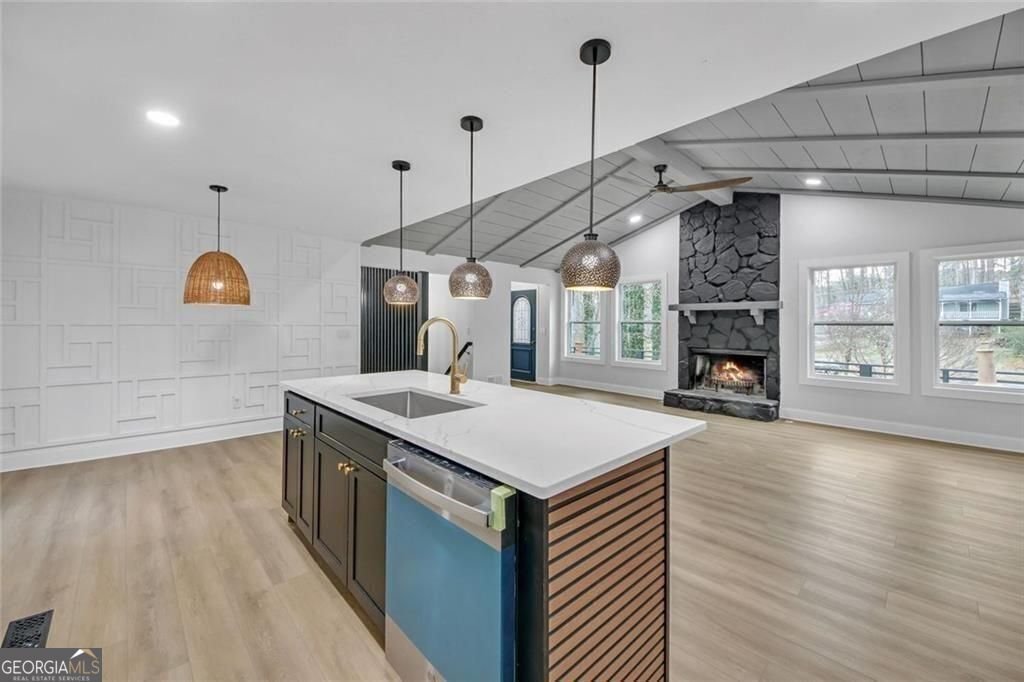 137 Creekview Drive Woodstock - Photo 7