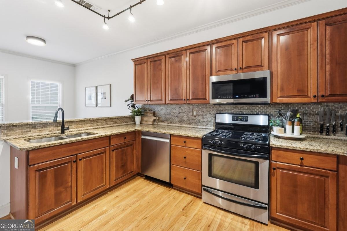 411 Royal Crescent Lane Canton - Photo 11