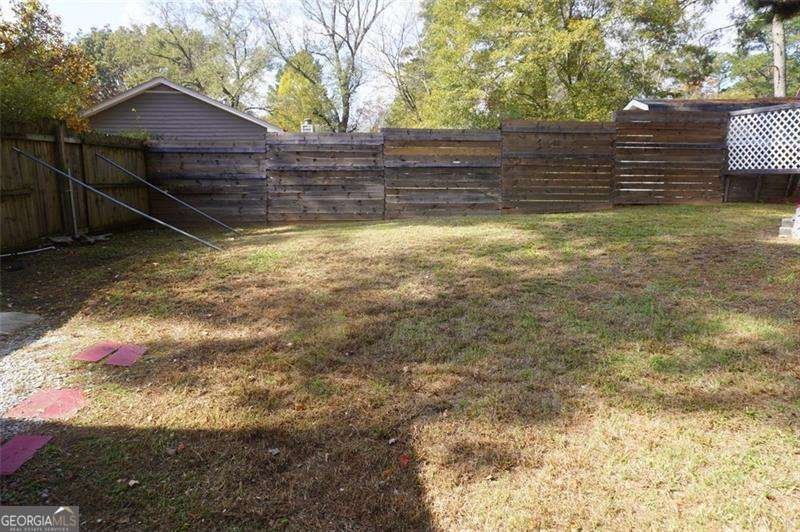 1558 THORNWOOD Court Jonesboro - Photo 20