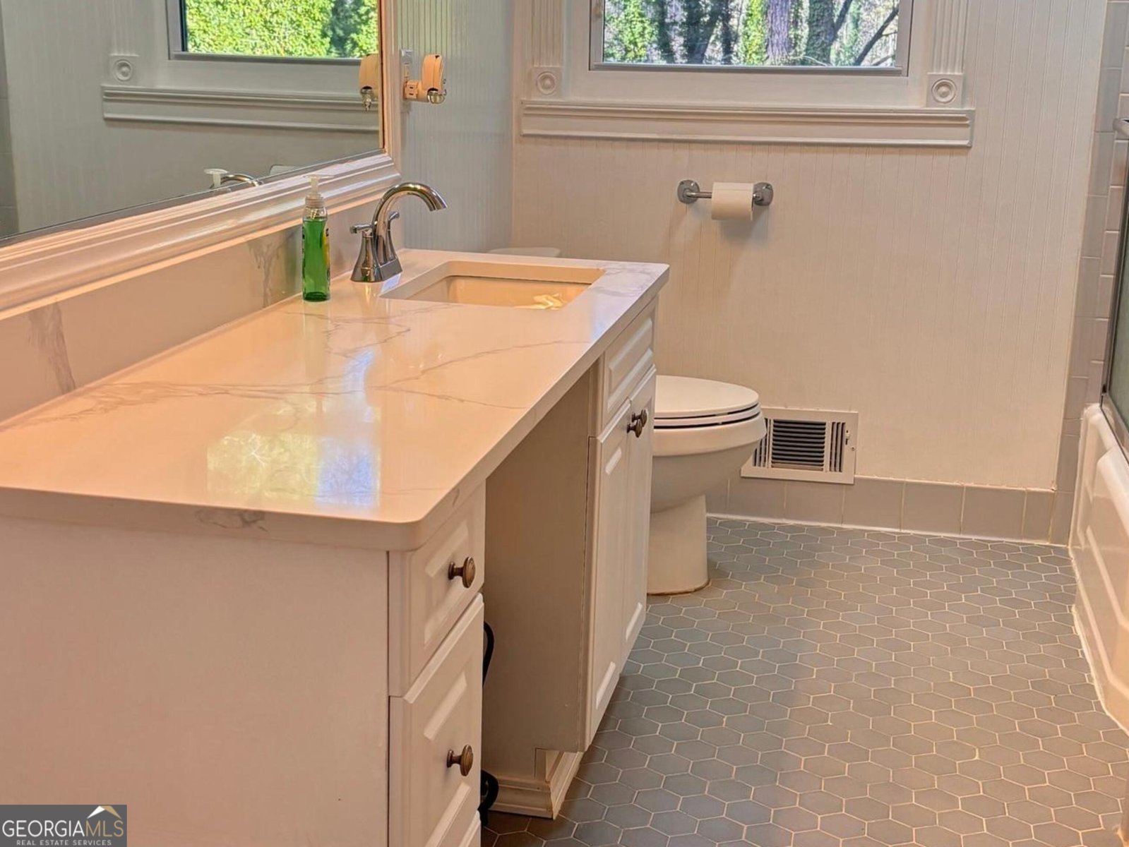 2649 Headland Drive East Point - Photo 17