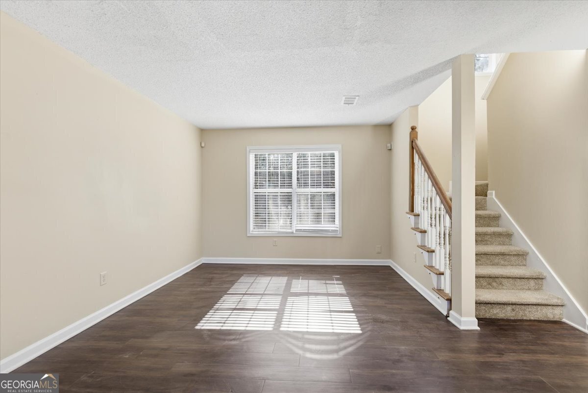 1319 Vine Circle McDonough - Photo 10