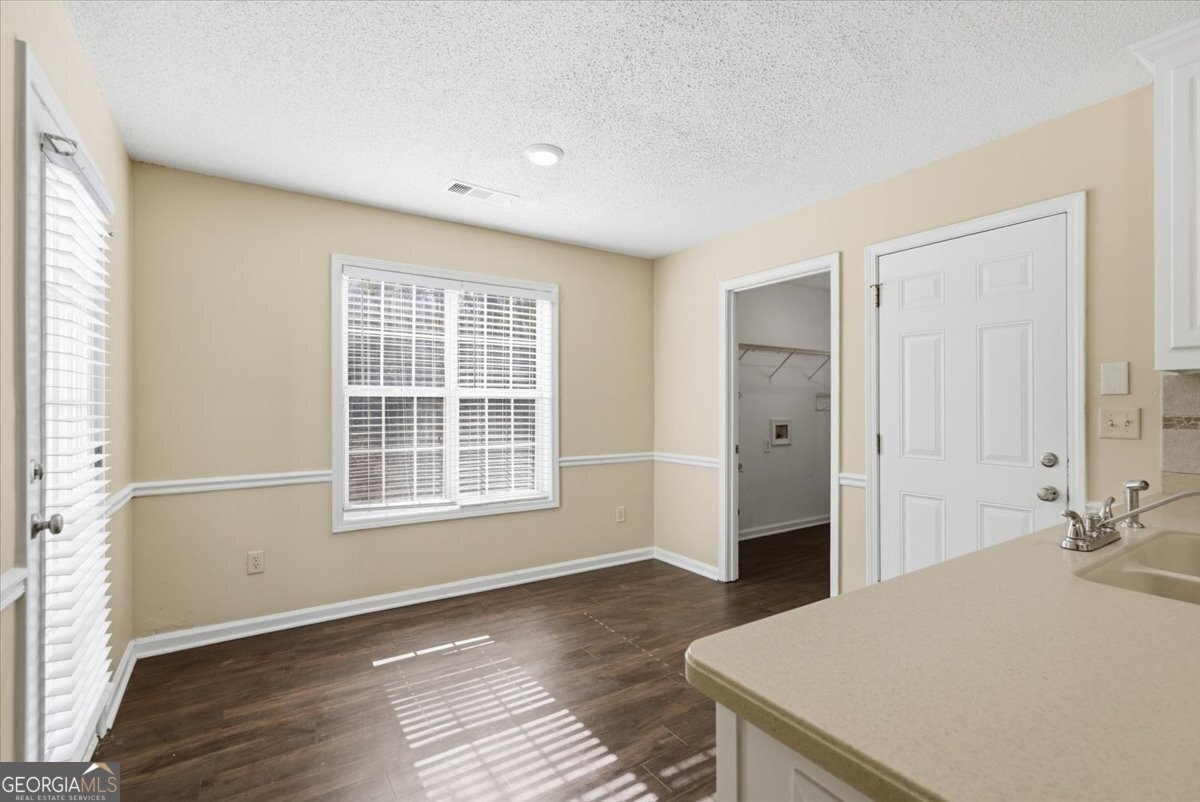 1319 Vine Circle McDonough - Photo 18