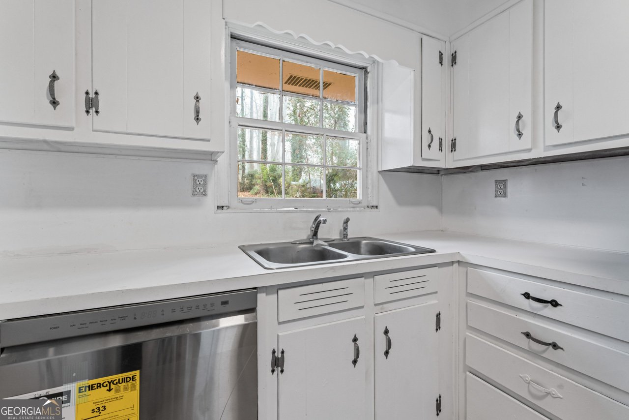 4334 Greenleaf Circle Atlanta - Photo 7