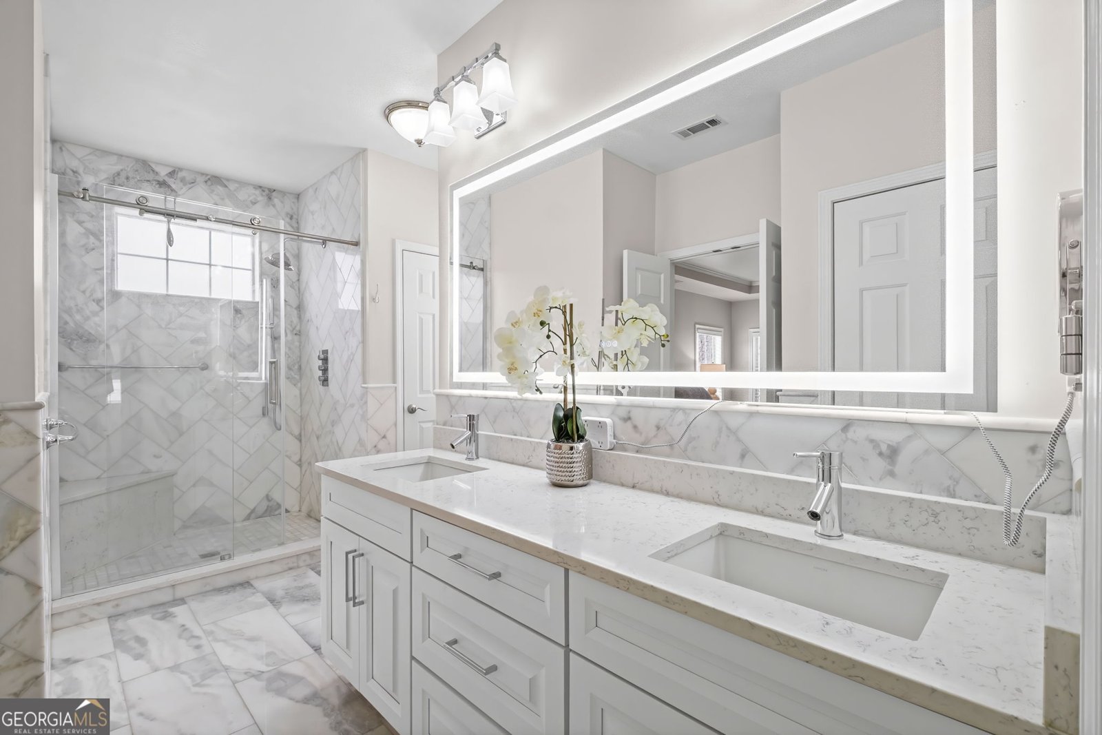 721 Sandringham Drive Milton - Photo 11