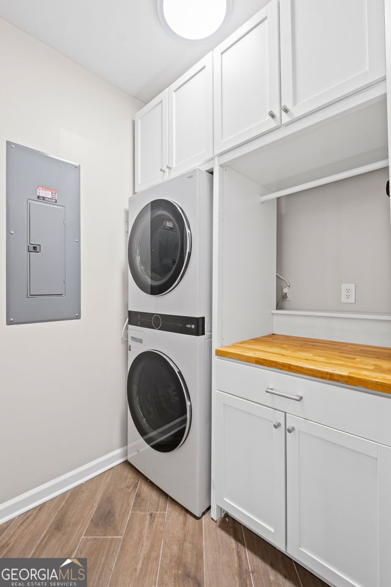 721 Sandringham Drive Milton - Photo 9