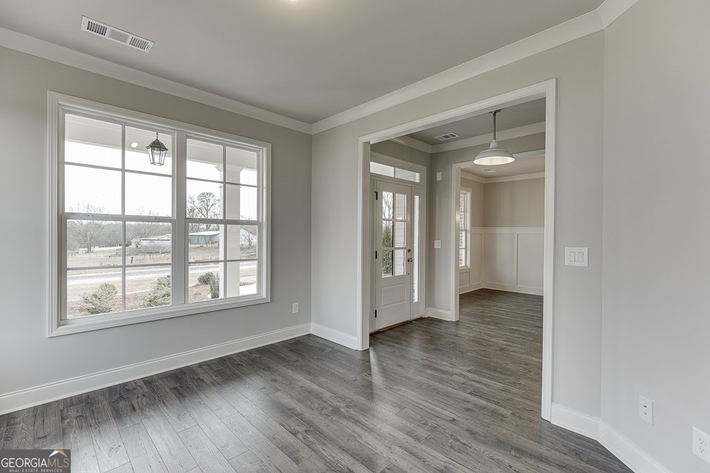 8935 Claude Martin Drive Gainesville - Photo 7