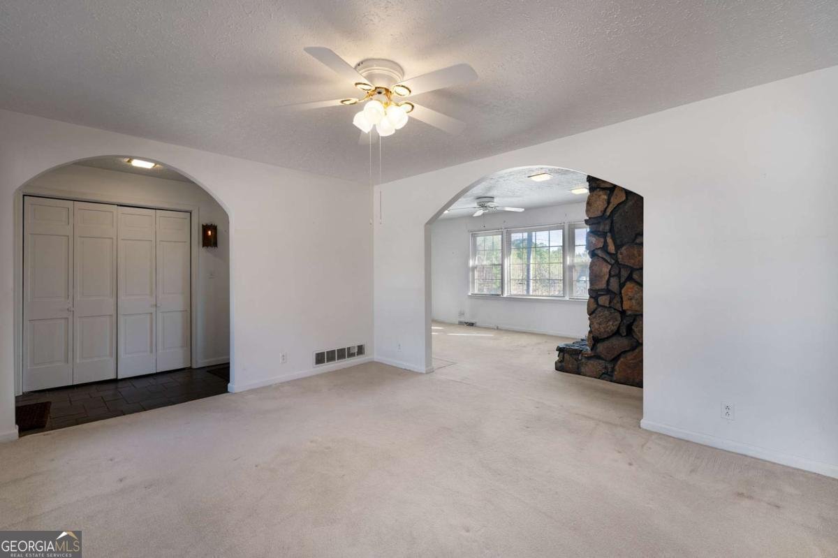 115 Windsor Drive Calhoun - Photo 11