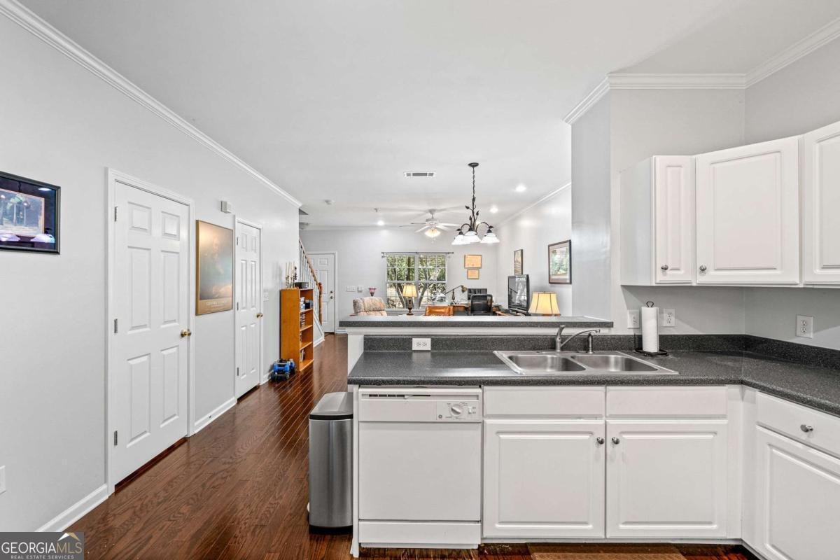 205 Woodstone Drive Athens - Photo 9