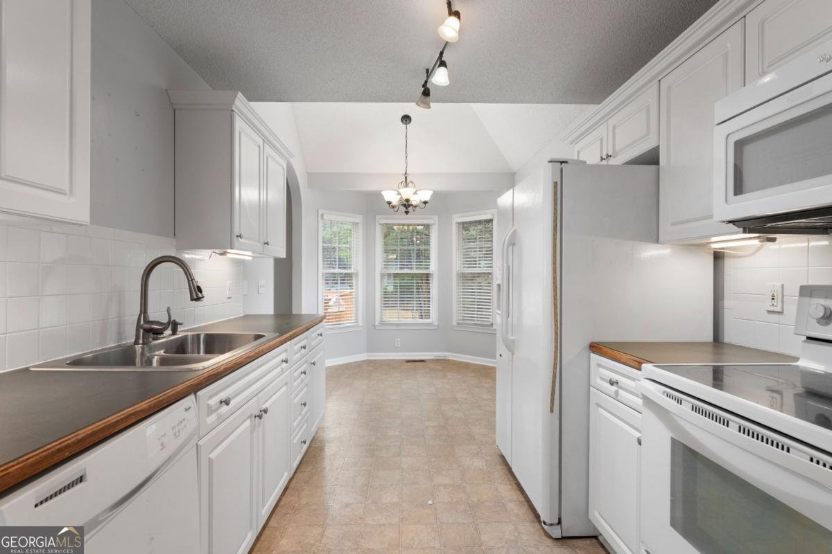 58 Planters Drive Cartersville - Photo 9