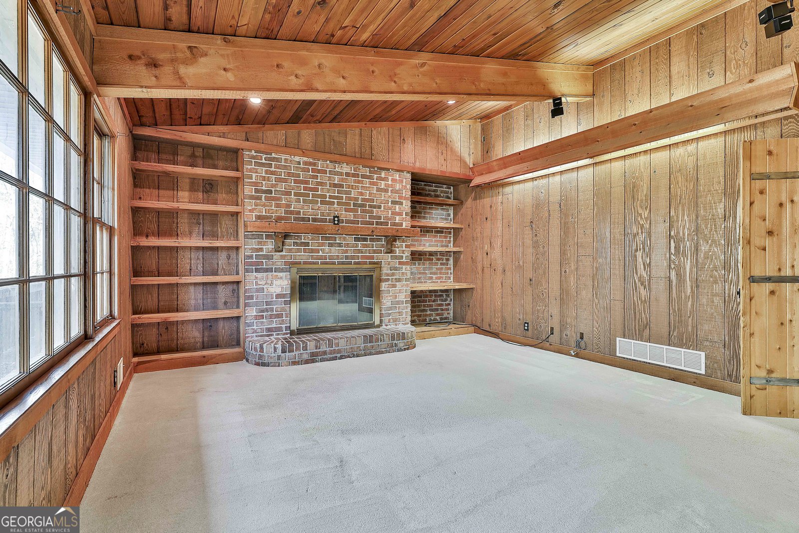 161 Mockingbird Lane Brooks - Photo 15