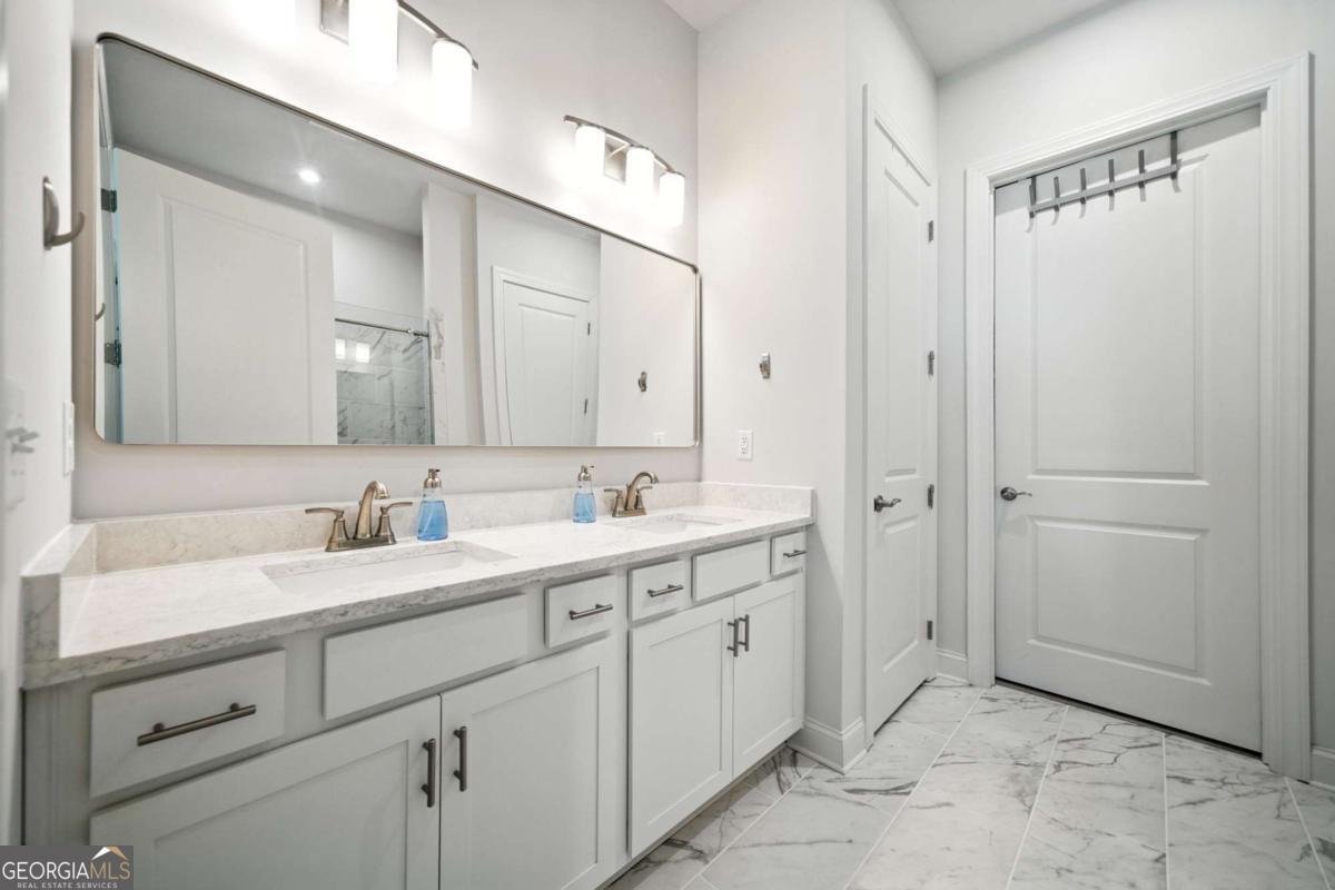 562 LINGER LONGER Drive Ellijay - Photo 18